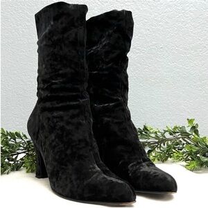 Salvatore Ferragamo Black Velvet Heeled Pull On Stretch Boots Sz 9.5